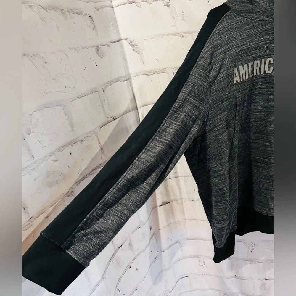 American Eagle Striped Reflective Performance Hoo… - image 6